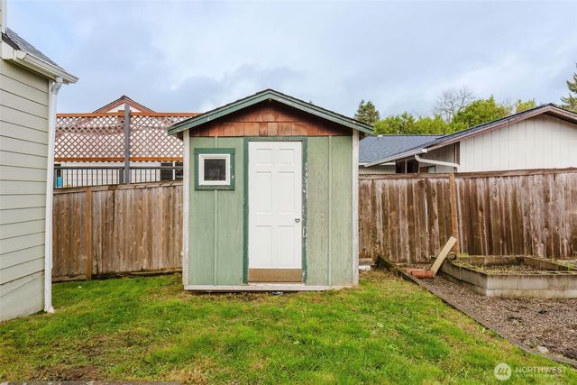 1908 Snyder Avenue, Bremerton, WA 98312