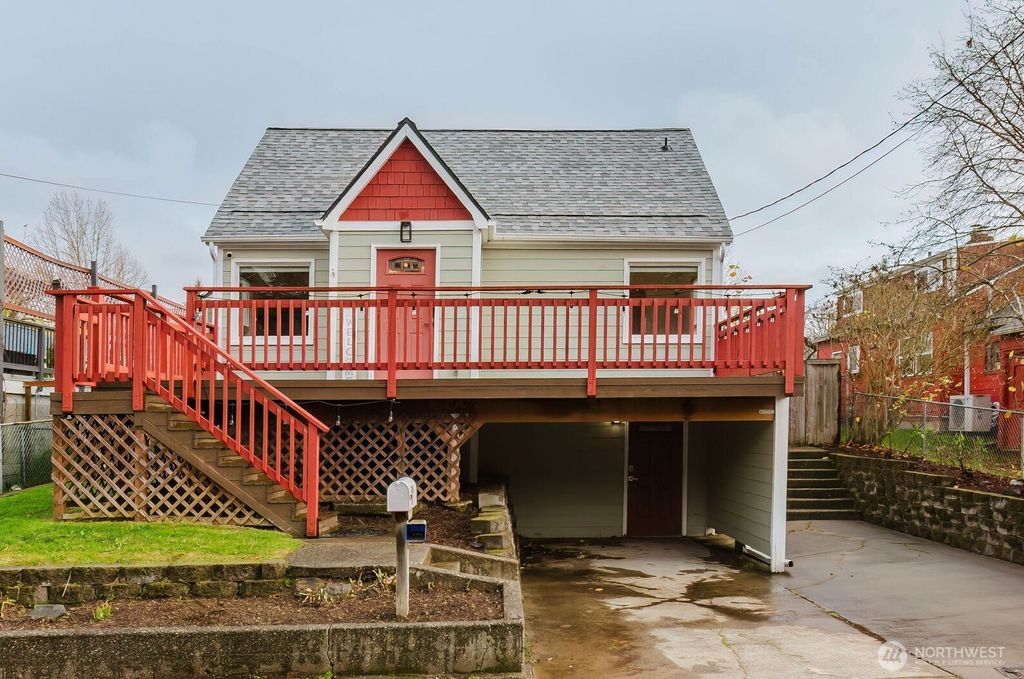 1908 Snyder Avenue, Bremerton, WA 98312