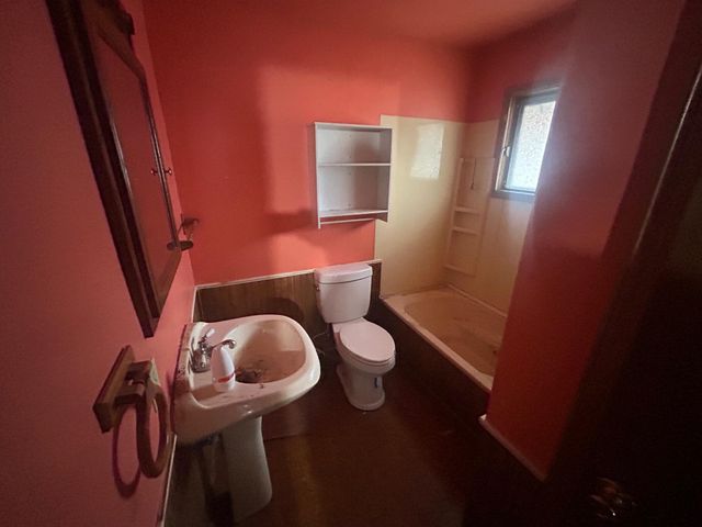 8919 W 142nd Avenue, Cedar Lake, IN 46303