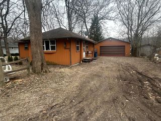 8919 W 142nd Avenue, Cedar Lake, IN 46303