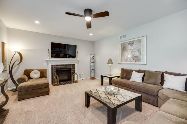 7574 Woodmere Court, Liberty Twp, OH 45044