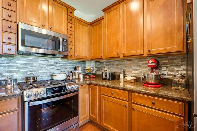 7574 Woodmere Court, Liberty Twp, OH 45044