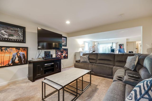 7574 Woodmere Court, Liberty Twp, OH 45044