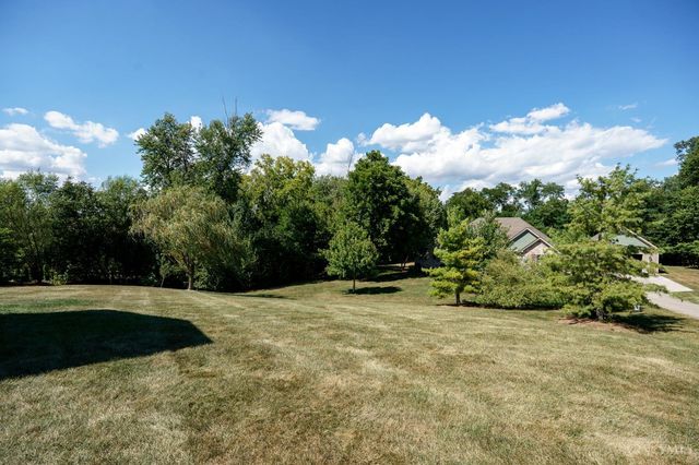 7574 Woodmere Court, Liberty Twp, OH 45044