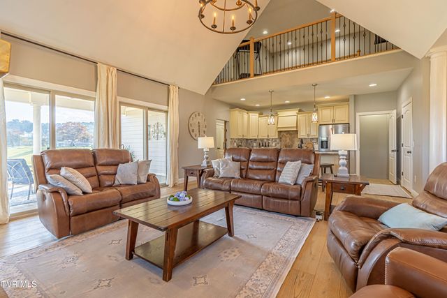 15590 Piper Spring Avenue, Abingdon, VA 24210