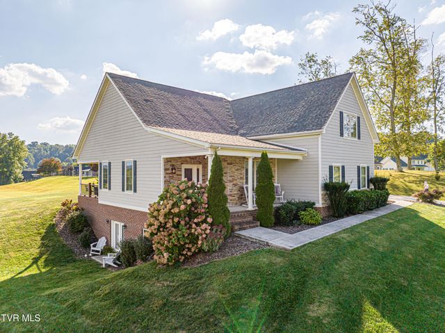 15590 Piper Spring Avenue, Abingdon, VA 24210