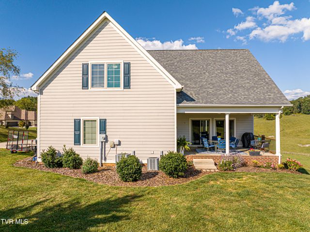 15590 Piper Spring Avenue, Abingdon, VA 24210