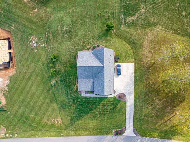 15590 Piper Spring Avenue, Abingdon, VA 24210