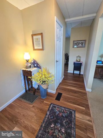 100 COUNTRY LN, Buena, NJ 08310
