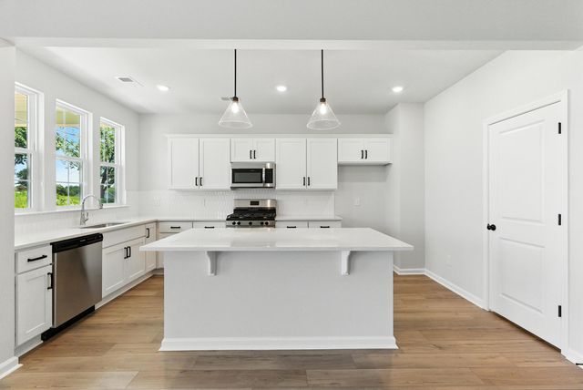 85 Crosswick Street, Summerville, SC 29483