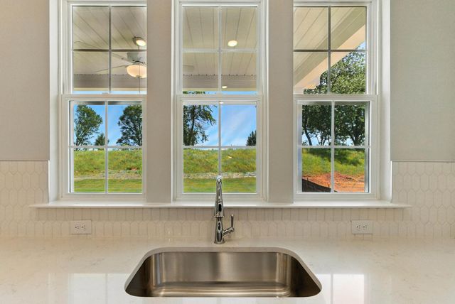 85 Crosswick Street, Summerville, SC 29483