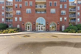 50 Boatswains Way 105, Chelsea, MA 02150
