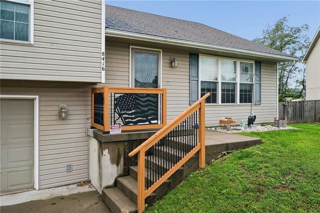 8416 N Winfield Avenue, Kansas City, MO 64153