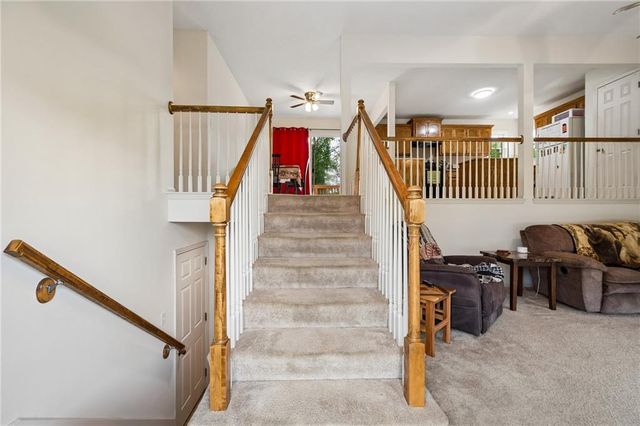 8416 N Winfield Avenue, Kansas City, MO 64153