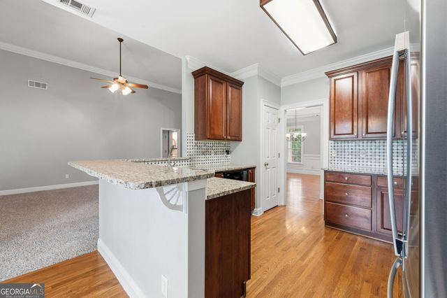 2704 Lost Lakes Drive, Powder Springs, GA 30127