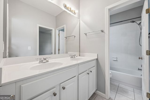 2704 Lost Lakes Drive, Powder Springs, GA 30127