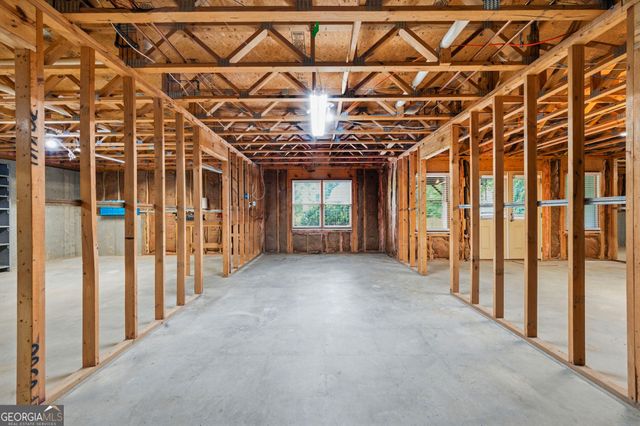2704 Lost Lakes Drive, Powder Springs, GA 30127