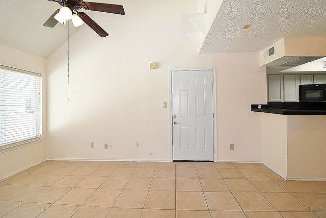 2301 Basil Drive F203, Arlington, TX 76006