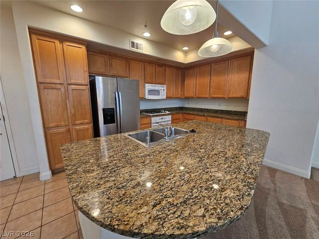 20 SERENE Avenue 414, Las Vegas, NV 89123