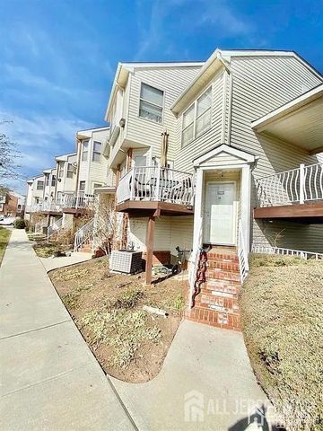 790 Harbortown Boulevard, Perth Amboy, NJ 08861
