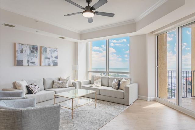 300 BEACH DRIVE NE 1904, St Petersburg, FL 33701