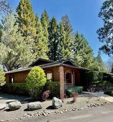 11 Horseshoe Lane, Weaverville, CA 96093