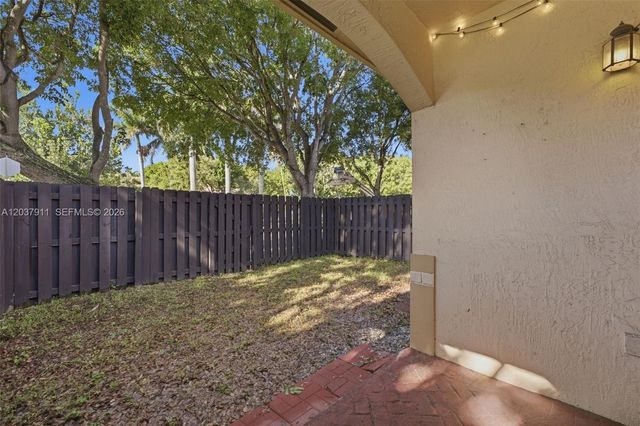 12594 SW 122nd St, Miami, FL 33186