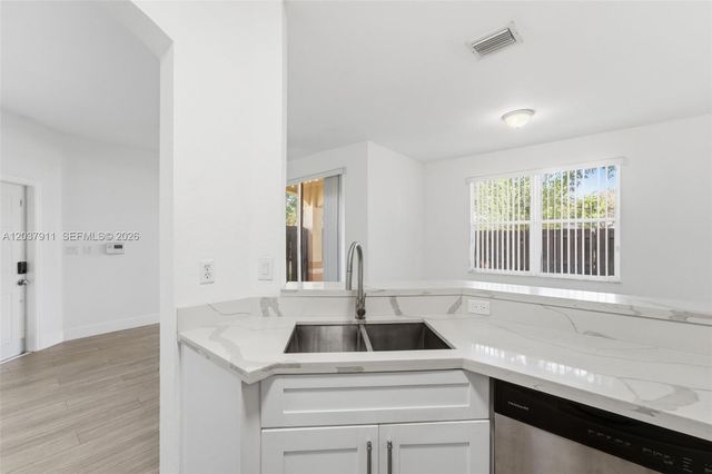 12594 SW 122nd St, Miami, FL 33186