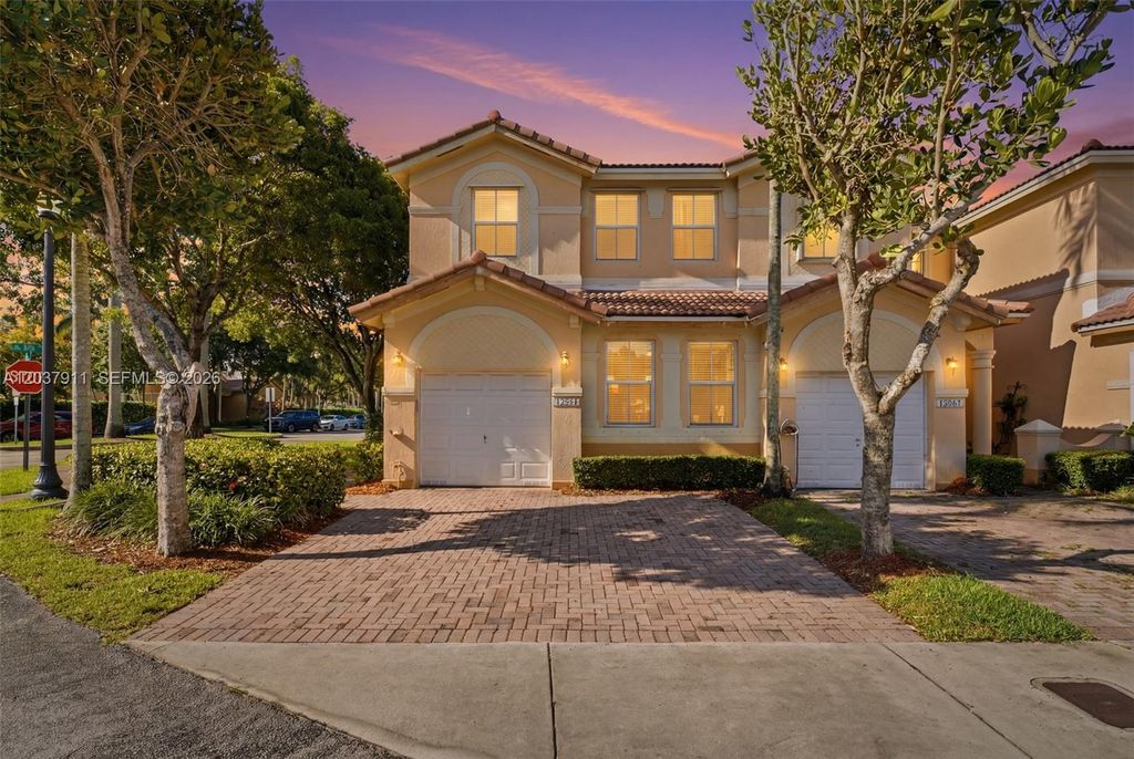 12594 SW 122nd St, Miami, FL 33186