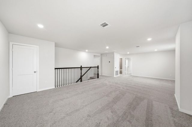 11007 Youngquist Drive, Mont Belvieu, TX 77535