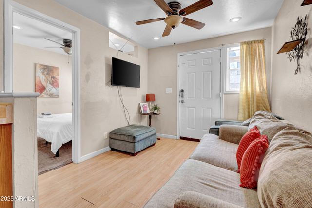 712 E PIERCE Street, Phoenix, AZ 85006