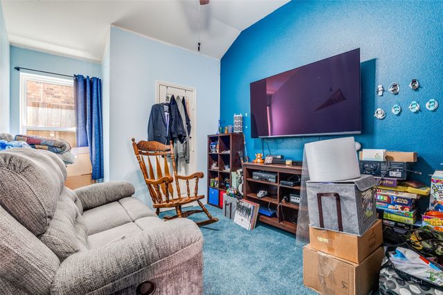 805 E Huitt Lane, Euless, TX 76040