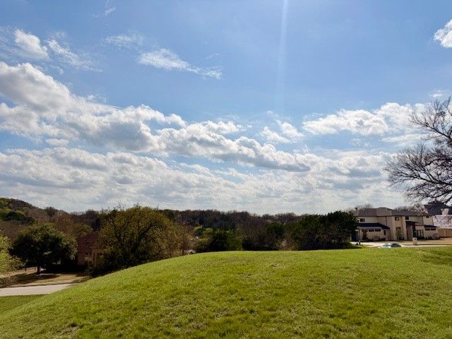 2617 Whispering Oaks Cove, Cedar Hill, TX 75104