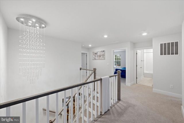 7817 HOLSTON LN, Broad Run, VA 20137