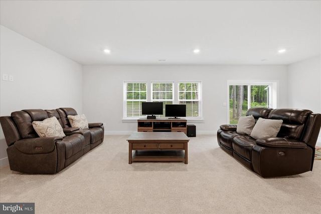 7817 HOLSTON LN, Broad Run, VA 20137