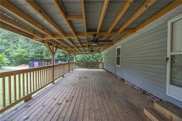 703 Chapel Hill Church Road, Denton, NC 27239