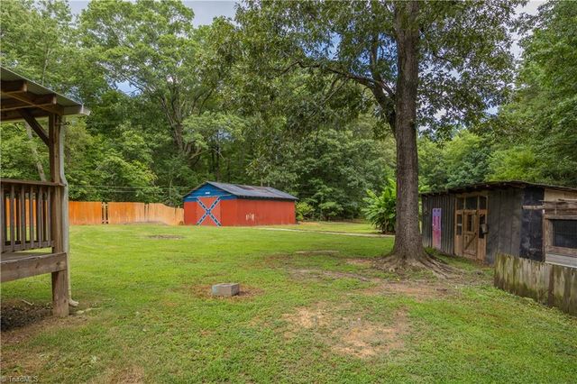 703 Chapel Hill Church Road, Denton, NC 27239