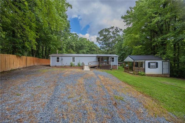 703 Chapel Hill Church Road, Denton, NC 27239