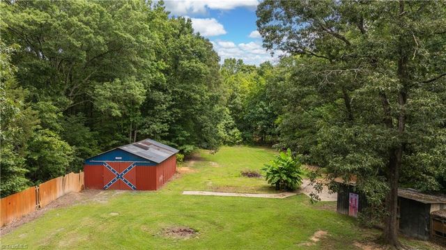 703 Chapel Hill Church Road, Denton, NC 27239