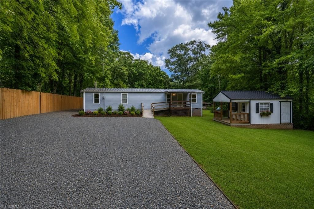 703 Chapel Hill Church Road, Denton, NC 27239