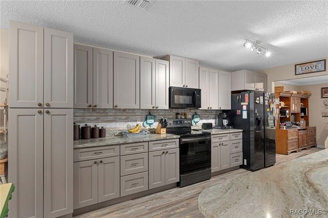 5425 E Arbor Street, Inverness, FL 34452