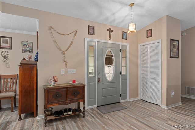 5425 E Arbor Street, Inverness, FL 34452