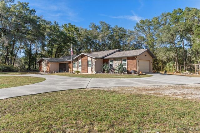 5425 E Arbor Street, Inverness, FL 34452