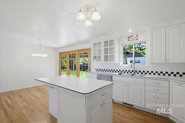 5010 N Parkwood St, Boise, ID 83704