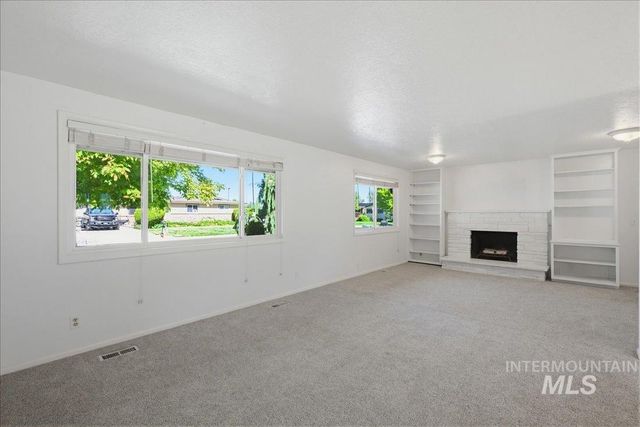 5010 N Parkwood St, Boise, ID 83704