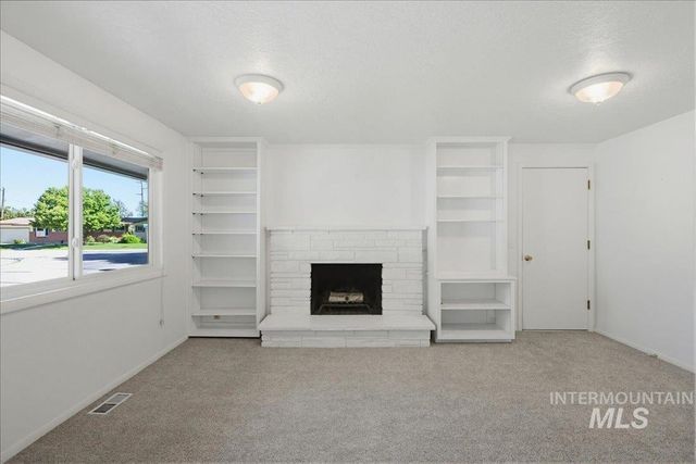 5010 N Parkwood St, Boise, ID 83704