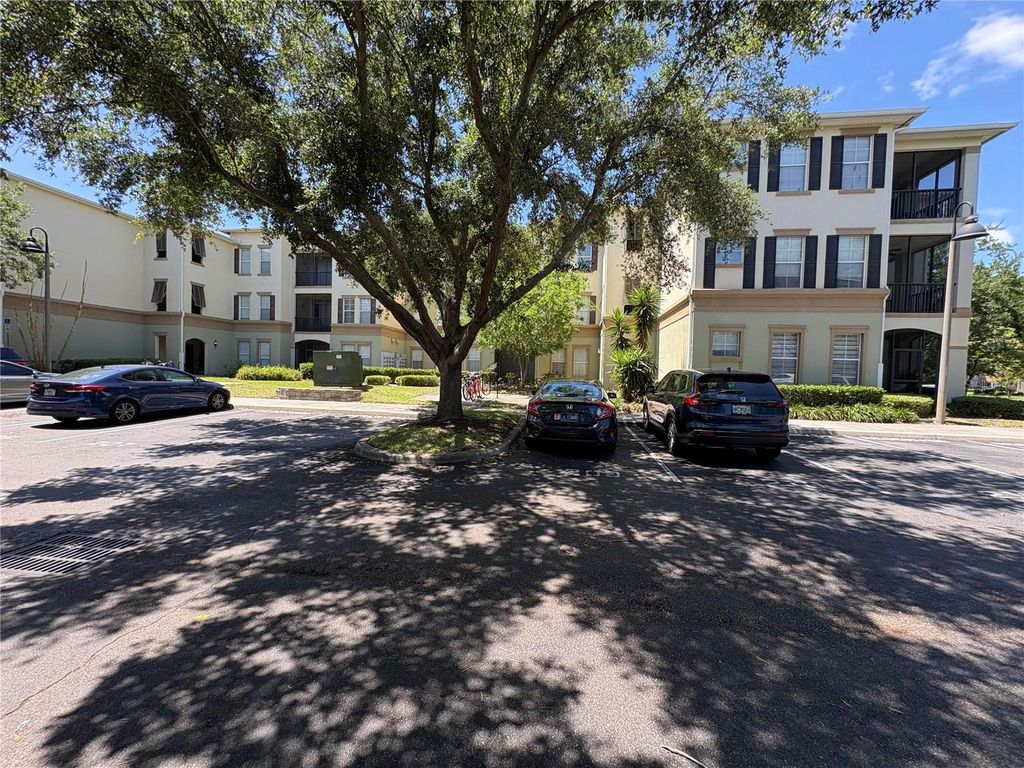 Image 2 of property listing at 11564 MIZZON DRIVE 903/110, Windermere, FL 34786