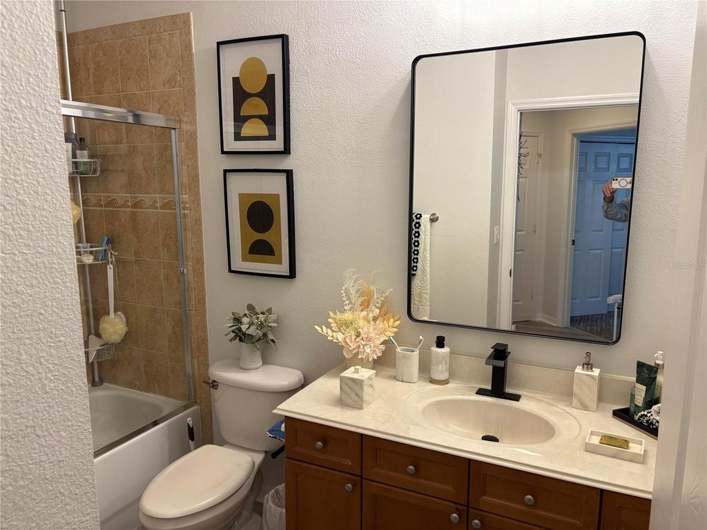 Image 13 of property listing at 11564 MIZZON DRIVE 903/110, Windermere, FL 34786