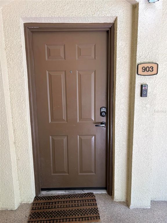 Image 3 of property listing at 11564 MIZZON DRIVE 903/110, Windermere, FL 34786