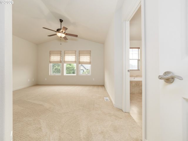 13605 Sw KING LEAR Way, King City, OR 97224
